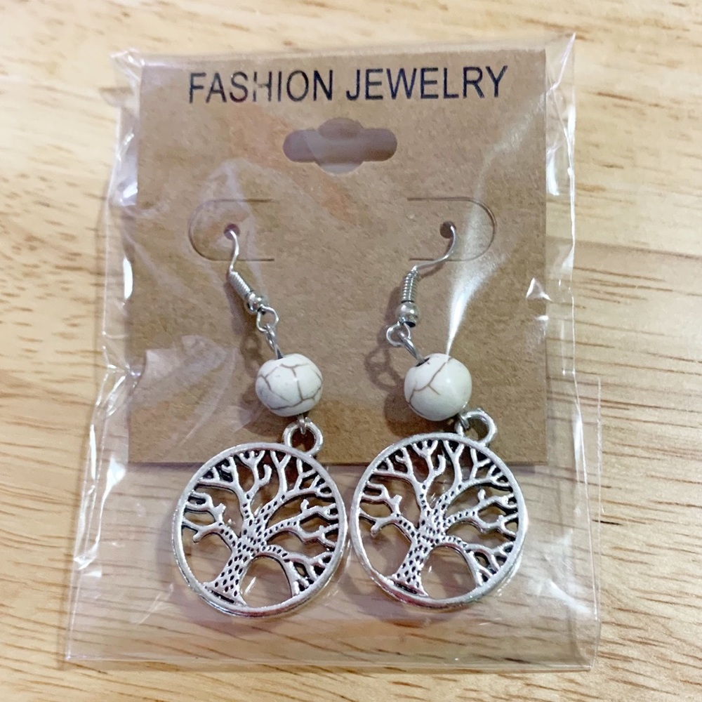 Brand New! Silver Tree of Life Semiprecious Ivory Stone Earrings. NWT - Picture 1 of 2